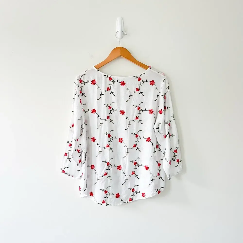 Anthropologie Kindred White Floral Embroidered Cottagecore Blouse Size Large